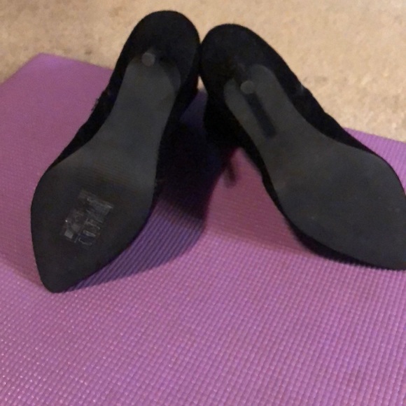 Black ankle boots - Picture 2 of 2